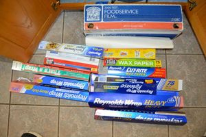 lot 107 image: Aluminum foil, wax paper, parchment paper, food wrap