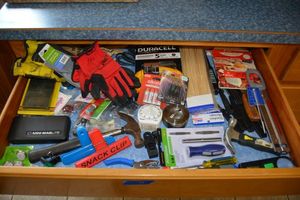 lot 91 image: Misc. tools and kitchen items