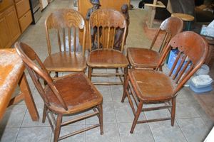 lot 96 image: Set of 5 similar wooden chairs as shown