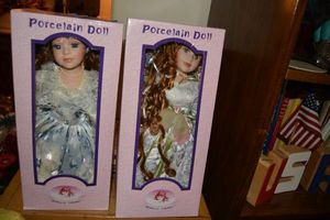 lot 292 image: Porcelain dolls - 2 total