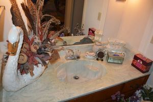 lot 297 image: Trinket boxes and ceramic swan