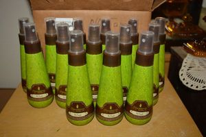 lot 314 image: Macadamia Natural Oil sprays (100ml size)