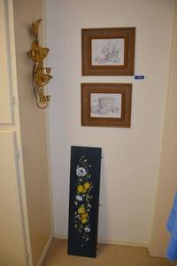 lot 206 image: Wall art and metal wall candle holder with butterflies