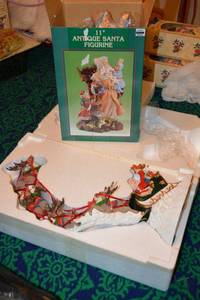 lot 334 image: Christmas figurines - 2 total