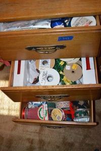 lot 343 image: Craft supplies - 3 drawers