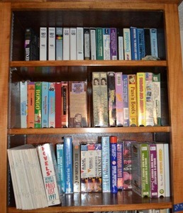 lot 361 image: Books and VHS, see photos