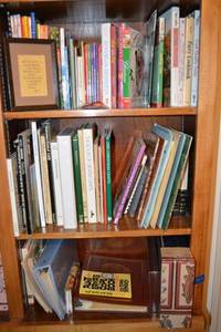 lot 362 image: Books and photo albums, see photos