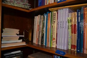 lot 366 image: Books, see photos