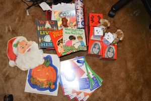 lot 423 image: kids lot - vintage books, growth charts, photo cubes and more