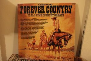 lot 450 image: LP album records