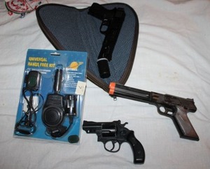 lot 557 image: PelletBB guns and universal hands free kit