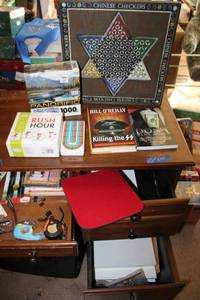 lot 634 image: Desk contents and games