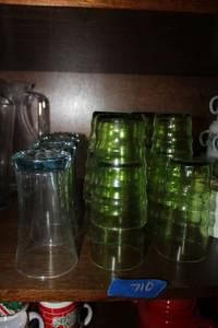 lot 710 image: Glassware - Green glasses