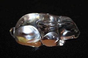 lot 734 image: Lead crystal bunny figurine - 4 long