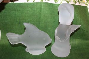 lot 748 image: Frosted Fish and Angel figurines - 5-6