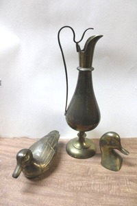 lot 887 image: Brass ducks and Brass tall pitcher