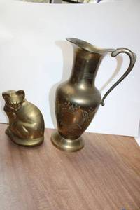 lot 908 image: Brass pitcher - 13.5 tall and Brass cat - 8 tall