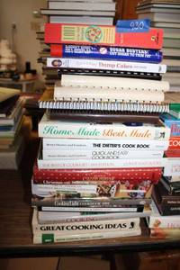 lot 930 image: Recipe Books