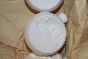 lot 976 image: Unpainted Ceramics - 1 Box