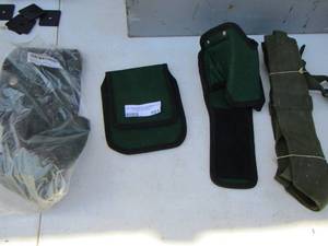lot 101 image: Green holsters and straps