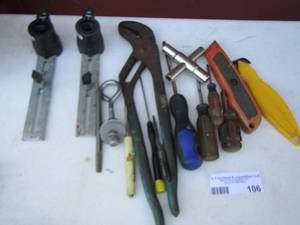 lot 106 image: screw drivers- plyers