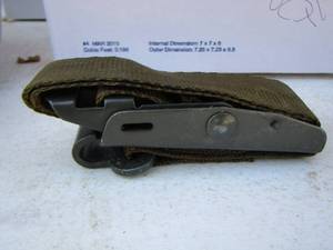 lot 111 image: 20 plus green army straps