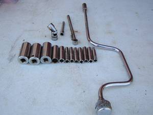 lot 153 image: Sockets and  Speed Wrench