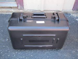 lot 4 image: Black CASE W vacuum seal  &  padding inside
