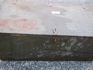 lot 8 image: VINTAGE SHWAYDER BROS. INC  MILITARY FOOT LOCKER 1951 W TRAY
