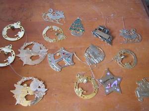 lot 336 image: METAL CHRISTMAS ORNAMENTS