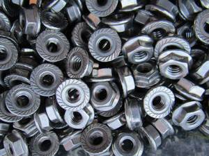 lot 190 image: BAG OF WASHER NUTS