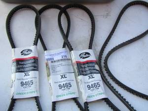 lot 216 image: GATES BELTS  9465  X4