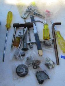 lot 221 image: TOOLS  lot
