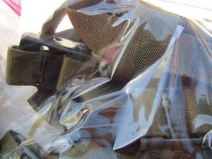 lot 229 image: green army straps