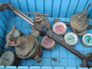 lot 257 image: WELDING TANK GAUGES,  Oxygen and Acetylene Torch