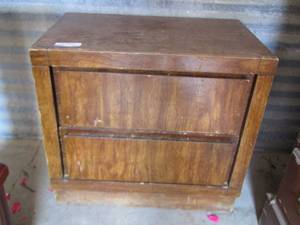 lot 325 image: 2 DRAWER NIGHTSTANDSIDE TABLE