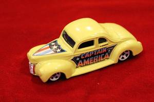 lot 360 image: 2001 Hot Wheels Captain America 40 Ford Coupe