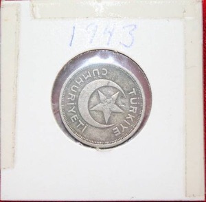 lot 102 image: 1943 Turkey 5 Kurus