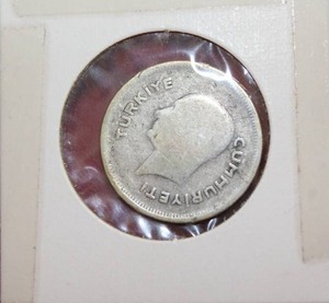 lot 387 image: 1935 Turkey 50 Kurus Coin