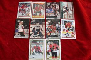 lot 39 image: Chicago Blackhawks Hockey Trading Cards