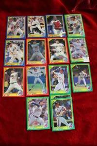 lot 35 image: 1990 Score Cleveland Indians Basebll Trading Cards