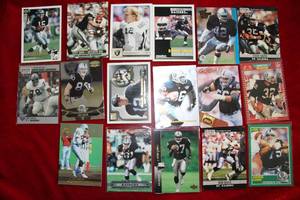 lot 361 image: Oakland Raiders Football Trading Cards