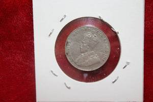 lot 114 image: 1927 Canadian Five Cent Piece