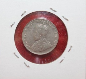 lot 400 image: 1935 Canadian 5 Cent Piece