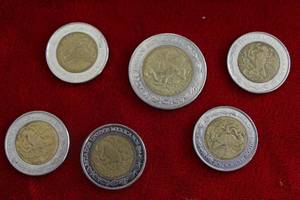 lot 423 image: Lot of Mexican Coins