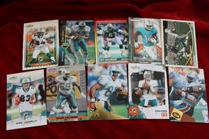 lot 354 image: Miami Dolphins Football Trading Cards