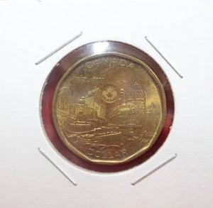 lot 332 image: 2017 Canadian Dollar