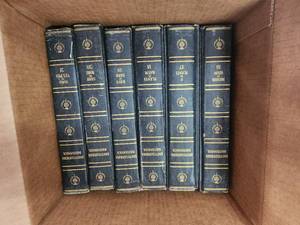 lot 52 image: Vintage Encyclopaedia Britannica - volumes 16-24
