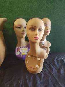 lot 57 image: Selection of 3 mannequin heads