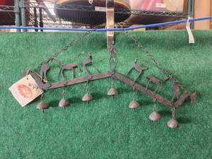 lot 188 image: Selection of 5 iron windchimes